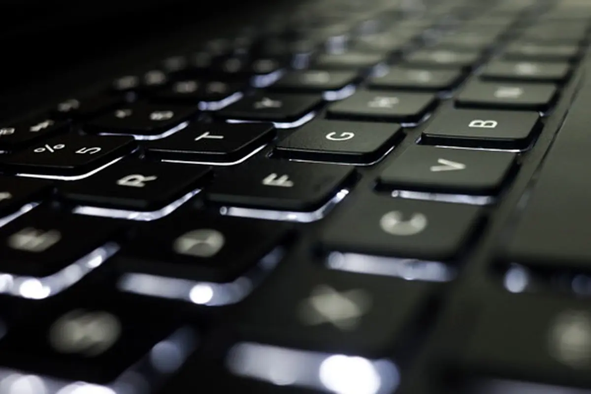 Terungkap, Begini Cara Pantau Internet Melalui Lampu Keyboard
