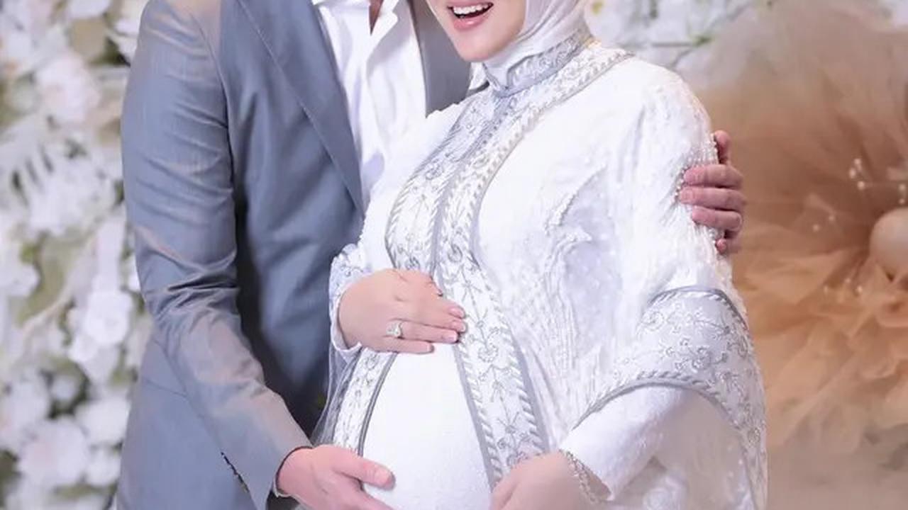 Foto Detail Cincin Syahrini saat Ulang Tahun, Harganya Ditaksir Rp 18 Miliar