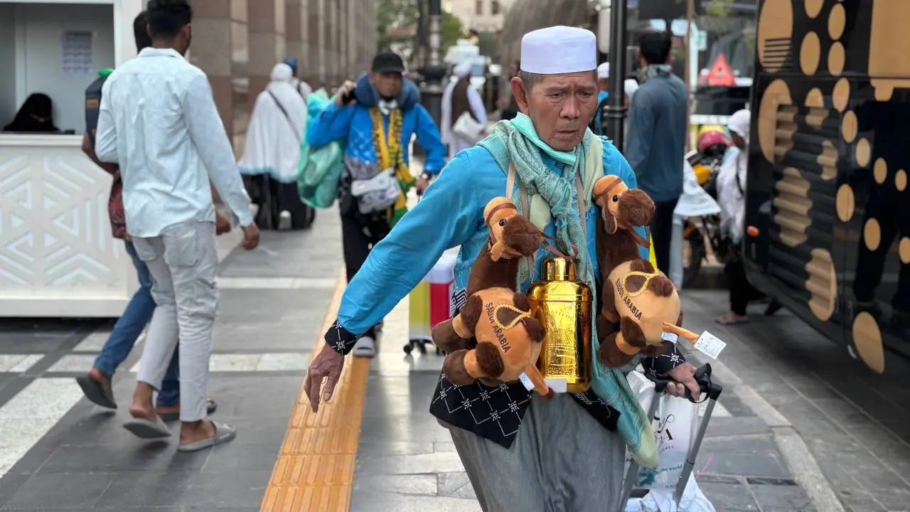 Pemulangan jemaah haji gelombang kedua dari Madinah, 15 Juni 2026
