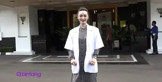 Ada beberapa komentar yang menyebutkan bahwa tidak masuk akal jika Zaskia dijadikan Duta Pancasila. Lalu bagaimana tanggapan dari kuasa hukum Zaskia?