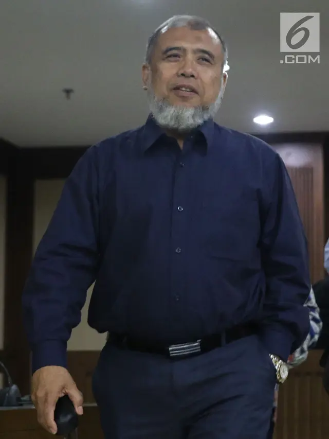Patrialis Akbar Jalani Sidang Lanjutan Permohonan PK