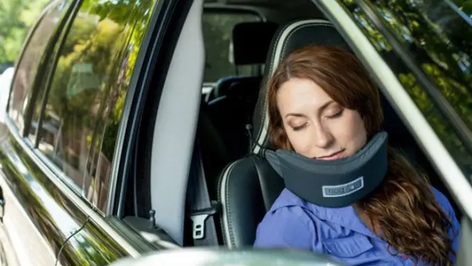 [Bintang] Anti Mangap, Hammock Mini Ini Bisa Jadi Penyangga Kepalamu