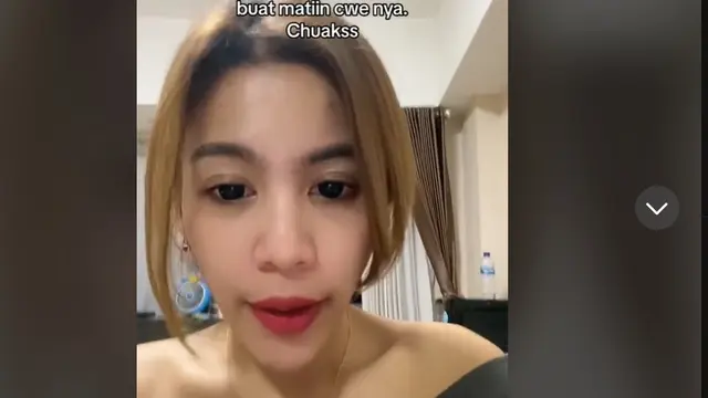 Dini Sera Afrianti (29) menjadi korban dugaan penganiayaan hingga tewas yang dilakukan oleh anak anggota DPR RI fraksi PKB Gregorius Ronald Tannur (31) di Surabaya, Jawa Timur.