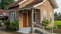 7 Rumah Sederhana Rp50 Jutaan di Desa yang Nyaman untuk Orang Tua Pengguna Tongkat