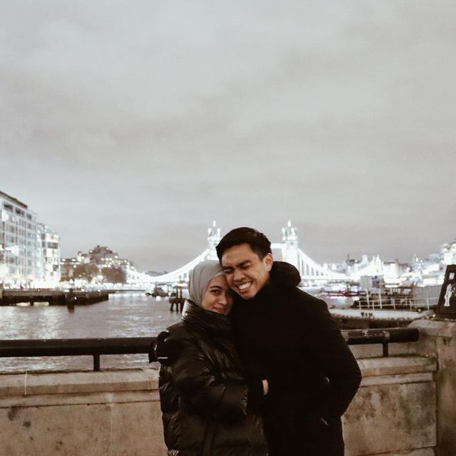 Ayudia Bing Slamet dan Ditto Percussion. (Foto: Instagram @ayudiac)