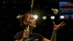 Pebulutangkis cantik Australia, Gronya Somerville, bersama Matthew Chau, kalah dari pasangan ganda campuran Indonesia, Ardiansyah dan Devi Permatasari, pada BCA Indonesia Open 2016 di Istora Senayan, Senin (30/5/2016). (Bola.com/Vitalis Yogi Trisna)