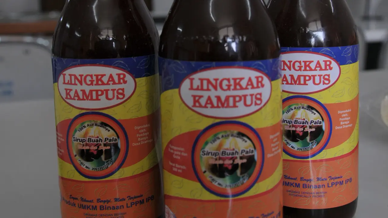 Segarnya Sirup Buah Pala ala Kota Bogor