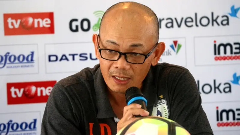 Pelatih Persipura Jayapura, Liestiadi