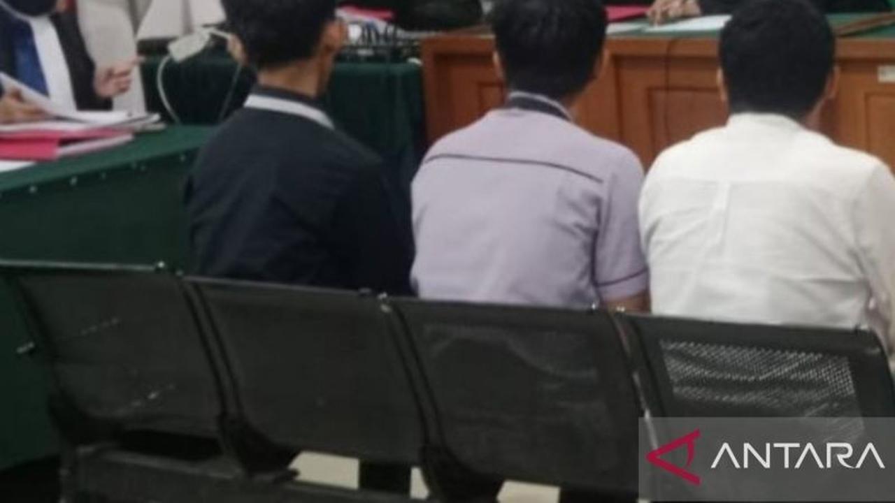 JPU Tuntut Tiga Tahun Penjara untuk Terdakwa Kasus Tuntutan Rokok Ilegal di Palembang