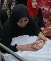 Kematian Susiana istri Tukul Arwana secara mendadak mengagetkan banyak pihak. Bahkan sebelum dinyatakan meninggal, ia bersama anaknya akan mencari surat dokter. Susi meninggal dalam keadaan tenang. (Andi Masela/Bintang.com)