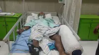 Korban sambaran petir dirawat di rumah sakit. (Foto: Liputan6.com/Muhamad Ridlo/Polres Kebumen)