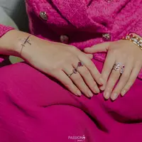 Perhiasan Bernuansa Fuschia. dok. Passion Jewelry