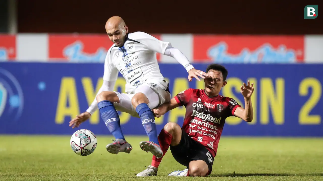 Foto: Laga Keras, Bali United Bermain Imbang Tanpa Gol dengan PSIS Semarang di Pertandingan Lanjutan BRI Liga 1