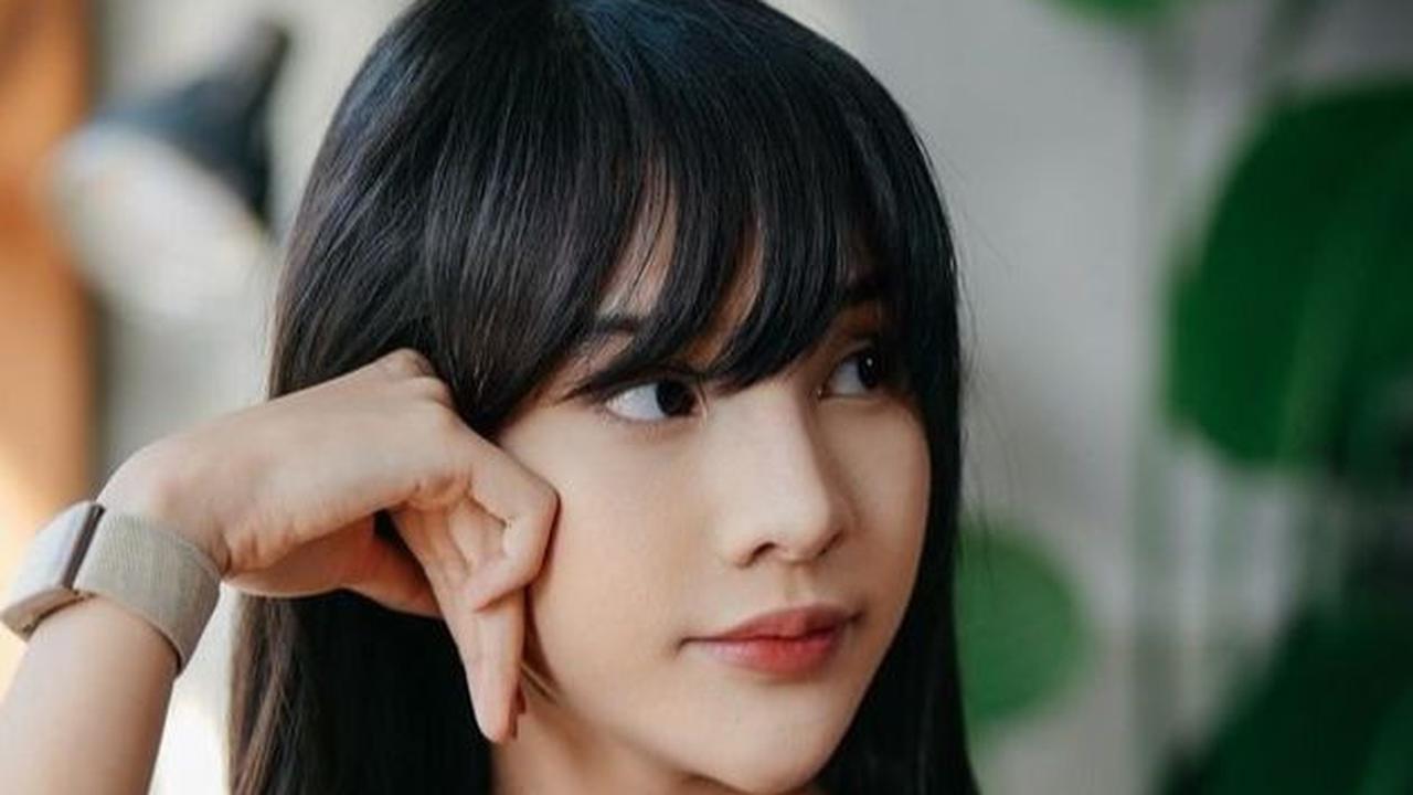 Dengan visual yang memukau, Anya Geraldine pantas disebut sebagai "most wanted girl." Badan ideal dan tinggi yang dimilikinya membuatnya menjadi tipe idaman banyak lelaki.<br>