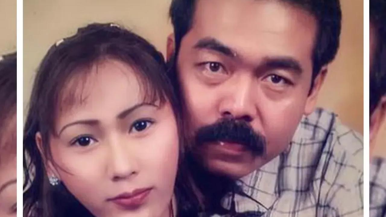 Tak hanya cantik, Inul Daratista tampak awet muda. Wajahnya sejak 20 tahun lalu hingga saat ini dinilai tidak banyak berubah.<br>