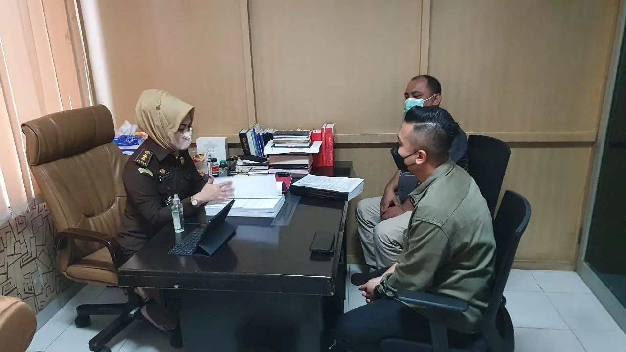 Limpahkan berkas