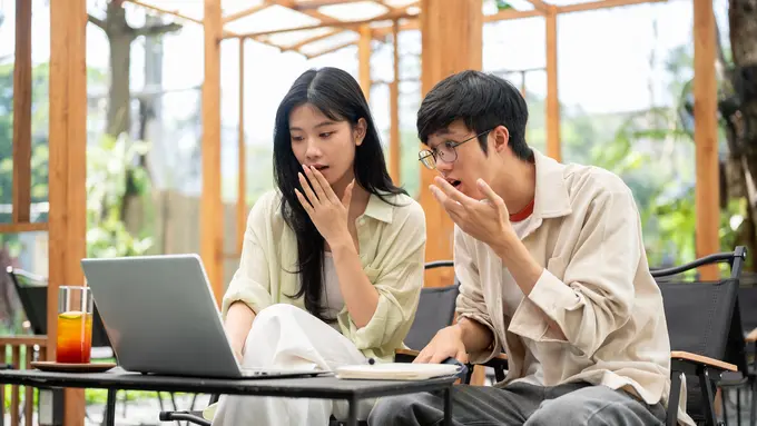 wanita desember tidak sesuai keinginan