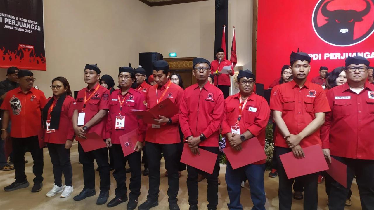 Konferensi Cabang: Wawali Armudji Sukses Duduki Kursi Ketua DPC PDIP Surabaya