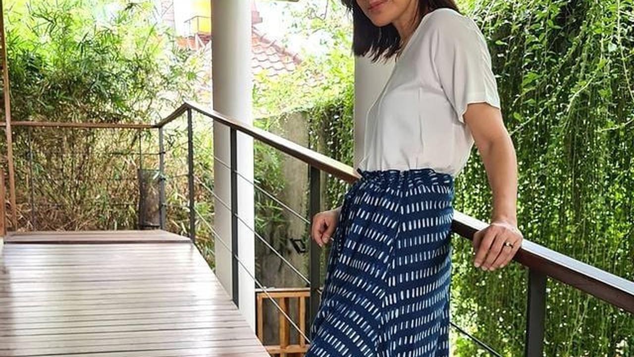 Potret Rumah Najwa Shihab Super Homey Bernuansa Kayu, Setiap Sudut Estetik Ada Kolam Renang Hingga Perpustakaan