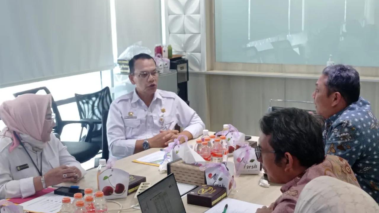 Tak hanya itu, hasil dari pertemuan PT Jasindo akan memprioritaskan pemrosesan klaim yang diajukan oleh petani dan peternak.