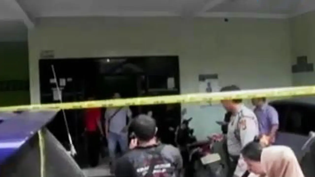 VIDEO: Polisi Kembali Gerebek Klinik Bersalin di Cilincing