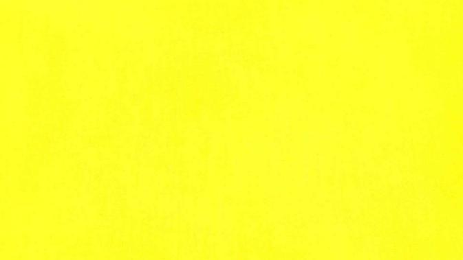 Warna kuning, (Sumber: www.colorflex.com)