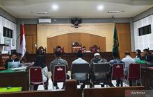 Tiga Terdakwa Korupsi Pengadaan Laptop Chromebook Dituntut 8 Tahun Penjara