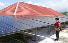 PLTS Atap Disnakkan Magetan: Inovasi Energi Bebas Emisi dan Penghematan Anggaran