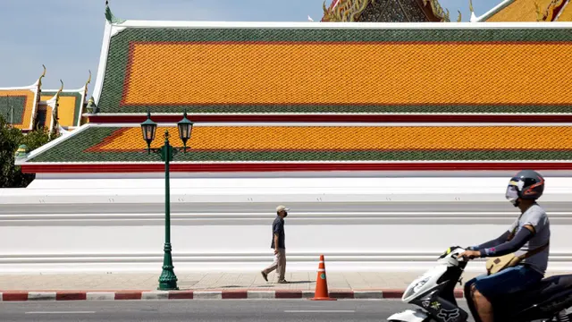 FOTO: Thailand Laporkan Kasus Harian COVID-19 Terbesar Sejak Pandemi