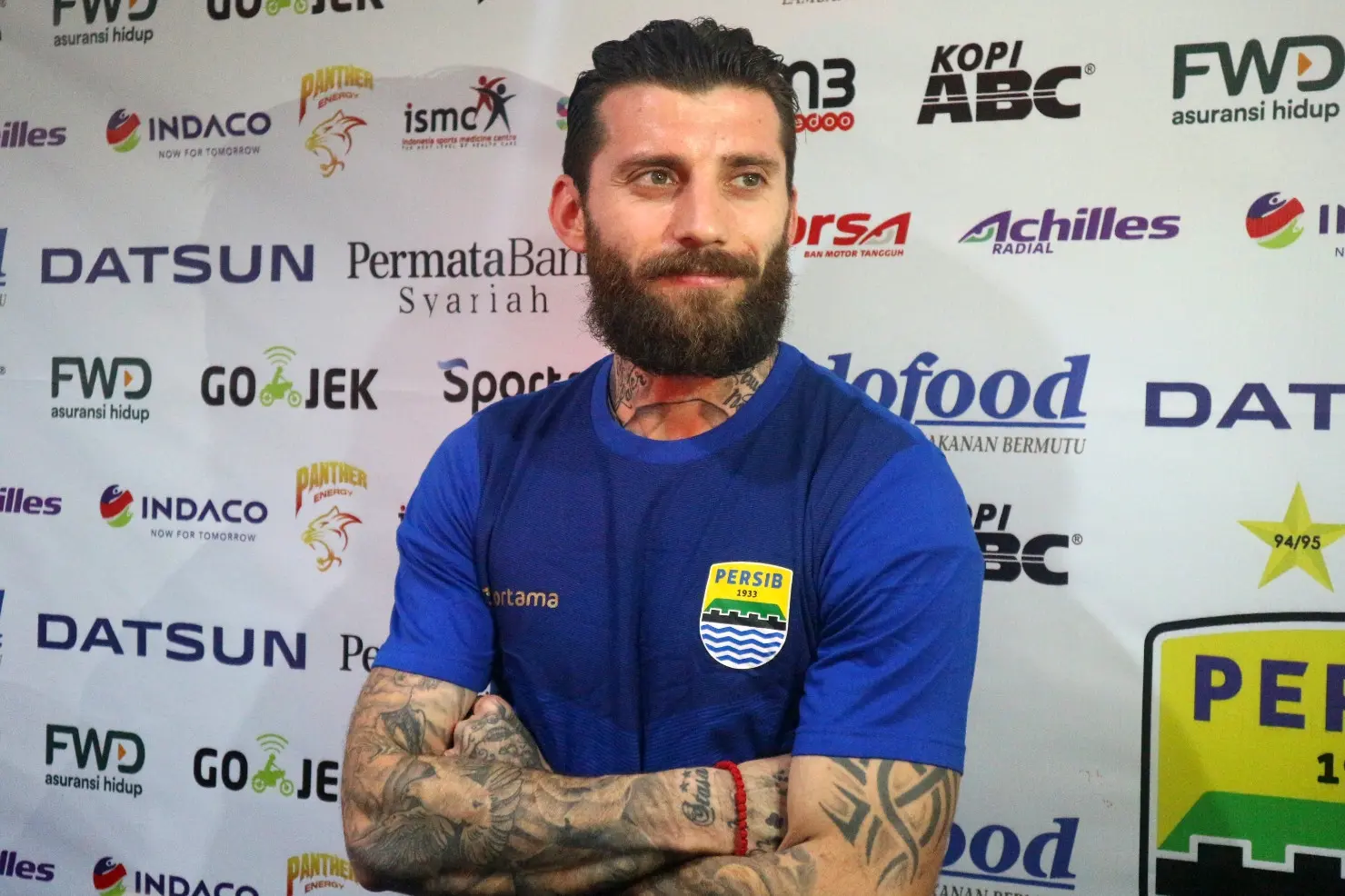 Bojan Malisic, penjaga di lini belakang Persib Bandung. (Liputan6.com/Kukuh Saokani)