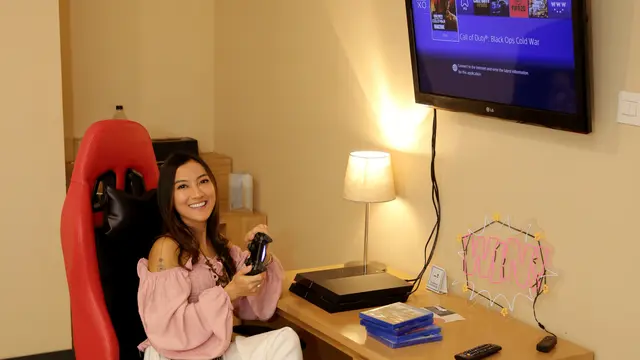 menghadirkan berbagai pilihan hotel dan property