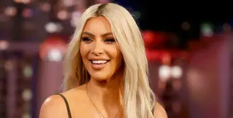 Kim Kardashian saat ini memang tengah berbahagia dengan Kanye West. Namun sebelumnya ia pernah menikah dengan Kris Humphries selama 72 hari. Ia pun pernah menikah dengan Damon Thomas saat berusia 19 tahun. (getty images - cosmopolitan)