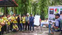 Petani sawit belajar di Landak, Kalbar. (Foto: Liputan6.com/Aceng Mukaram)