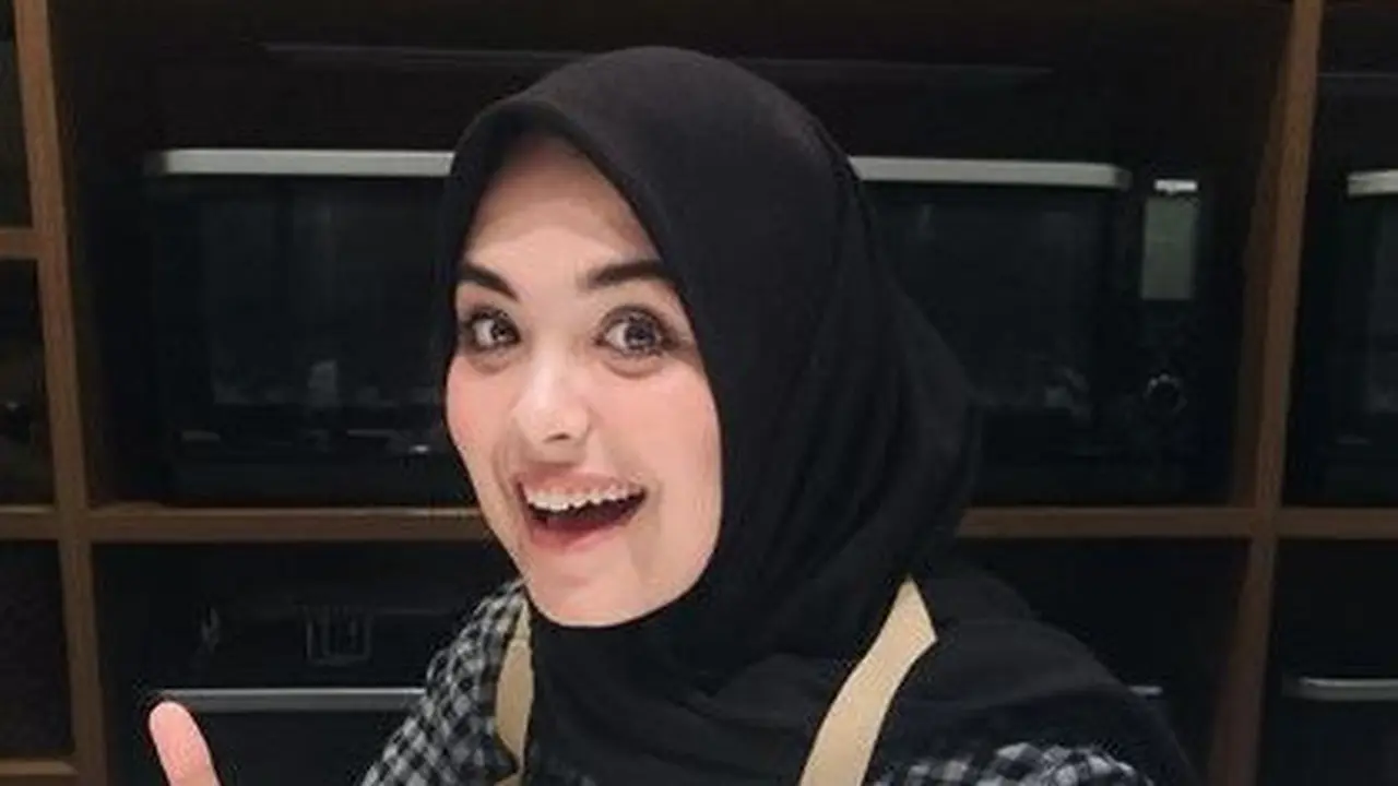 Vebby Palwinta