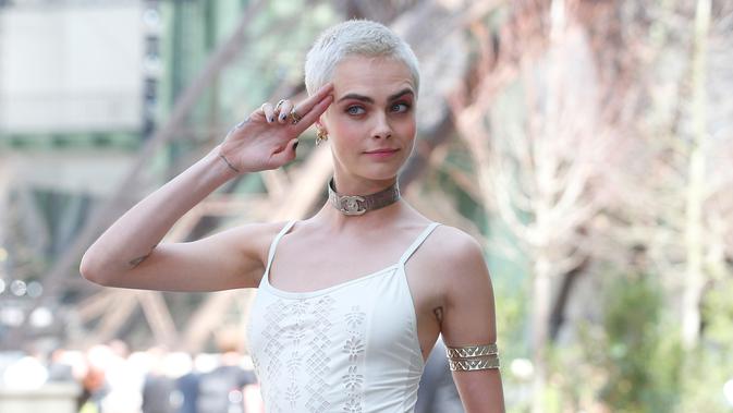 Berita Cara Delevingne Hari Ini Kabar Terbaru Terkini Liputan6 Com Page 2