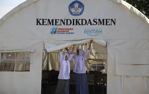 5 Program untuk Pulihkan Pendidikan Pascabencana Sumatera