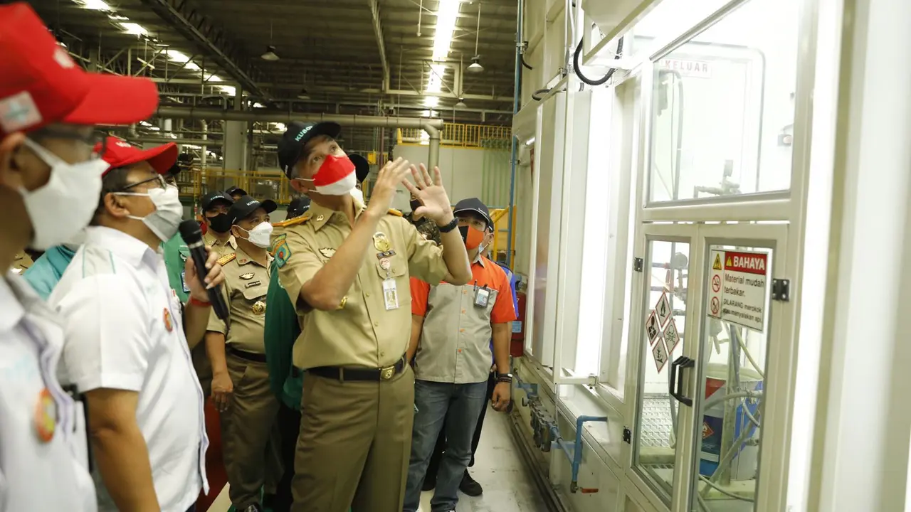 Gubernur Jateng Ganjar Pranowo saat di PT Kubota Indonesia di Taman Industri BSB Blok D1 Kav 8 Mijen, Semarang. (Istimewa)