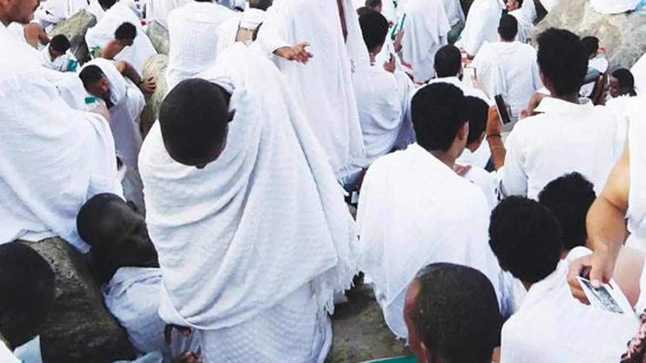 jamaah-ilegal-131008b.jpg
