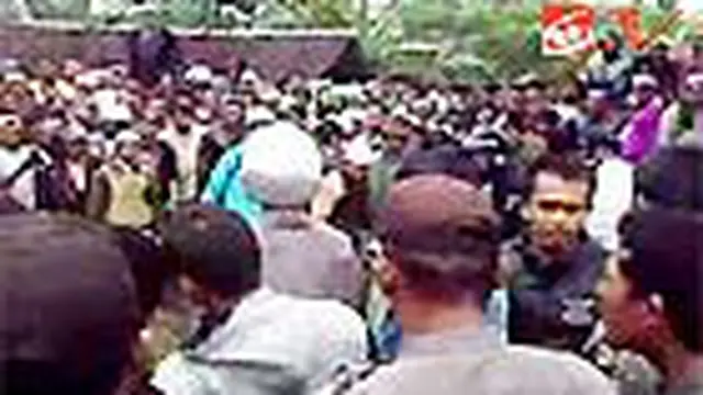 Polisi Tak Berdaya Hadapi Penyerang Ahmadiyah