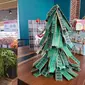6 Pohon Natal Ini Dibuat Dari Barang Tak Terduga, Unik Banget (Sumber: Twitter/@FOODFESS2/Brightside)