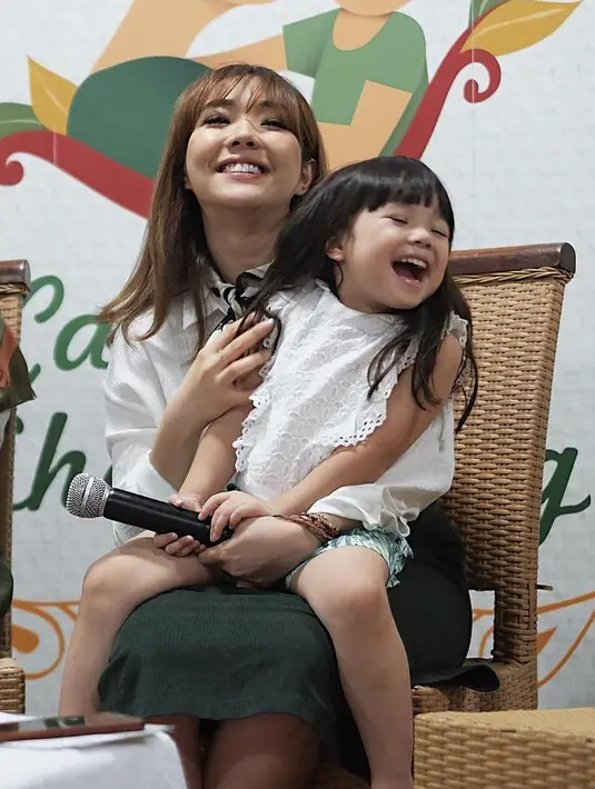 (Instagram/gisel_la)