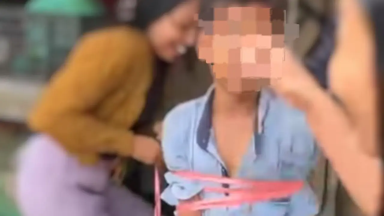 Tangkapan Layar Anak Diikat dan Diarak Warga di Lombok Tengah
