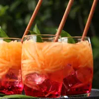 ilustrasi es blewah/copyright Shutterstock