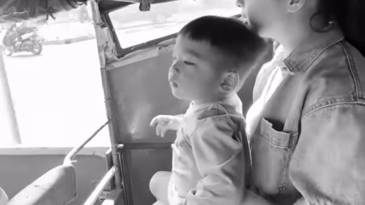 Momen Lucu Issa Anak Nikita Willy Naik Bajaj