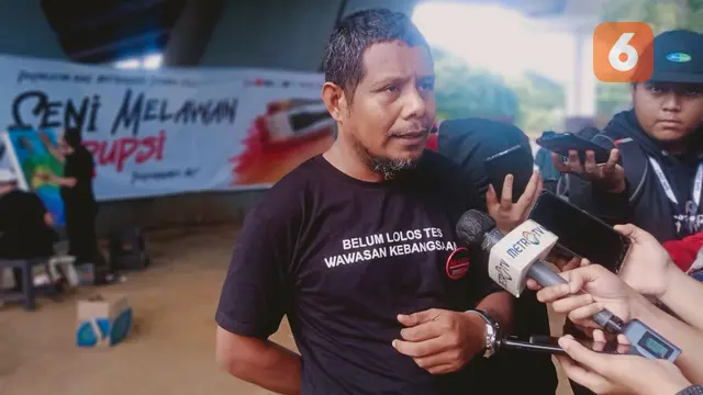 Ketua Badan Pekerja Anti Corruption Committee Sulawesi (ACC Sulawesi)  Kadir Wakonobun (Liputan6.com/Eka Hakim)