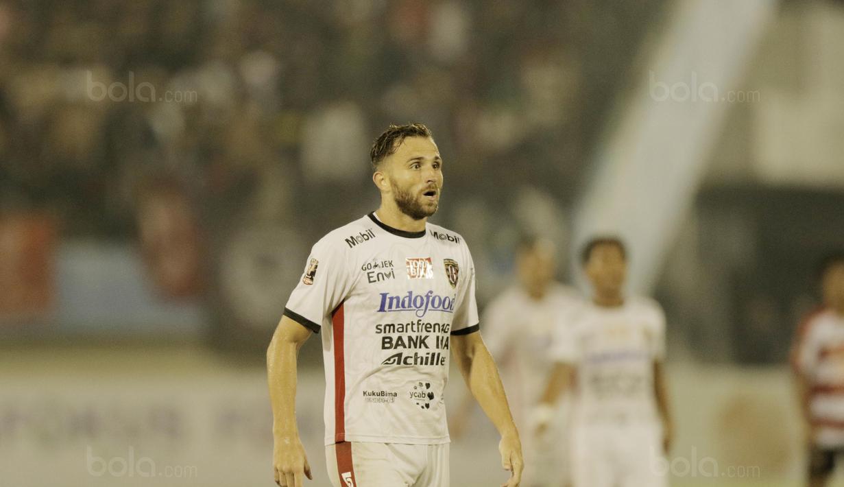 Dalam perhelatan Piala Presiden 2018 ini Ilija Spasojevic ingin mengulang sejarah ketika dirinya mampu membawa Persib Bandung menjadi juara Piala Presiden 2015. (Bola.com/M Iqbal Ichsan)