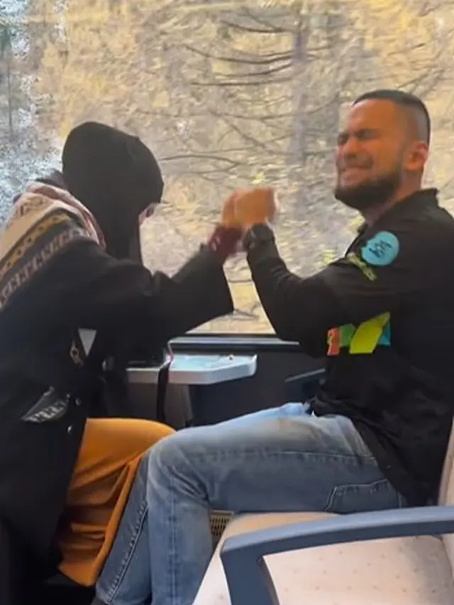 Shireen Sungkar dan Teuku Wisnu liburan berdua (Instagram/shireensungkar)