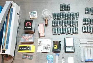 Kasus lab vape zombie ini terbongkar usai pengemudi ojol yang curiga dengan paket yang dibawanya. (Foto: Istimewa)