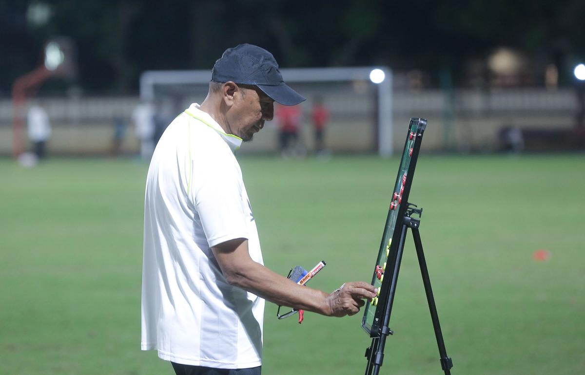 FOTO: Liga Indonesia All Star Mulai Latihan Jelang Hadapi Oxford United di Piala Presiden 2025