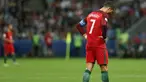Bintang Portugal, Cristiano Ronaldo, tampak kecewa usai negaranya tersingkir dari semifinal Piala Konfederasi di Kazan Arena, Kazan, Rabu (28/6/2017). Portugal kalah adu penalti 0-3 dari Cile. (EPA/Mario Cruz)